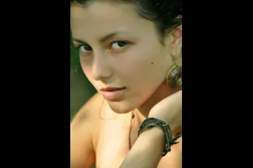 Молоденькая за городом