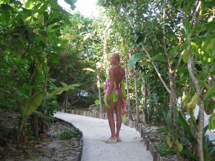 Голая Анастасия Волочкова на Мальдивах