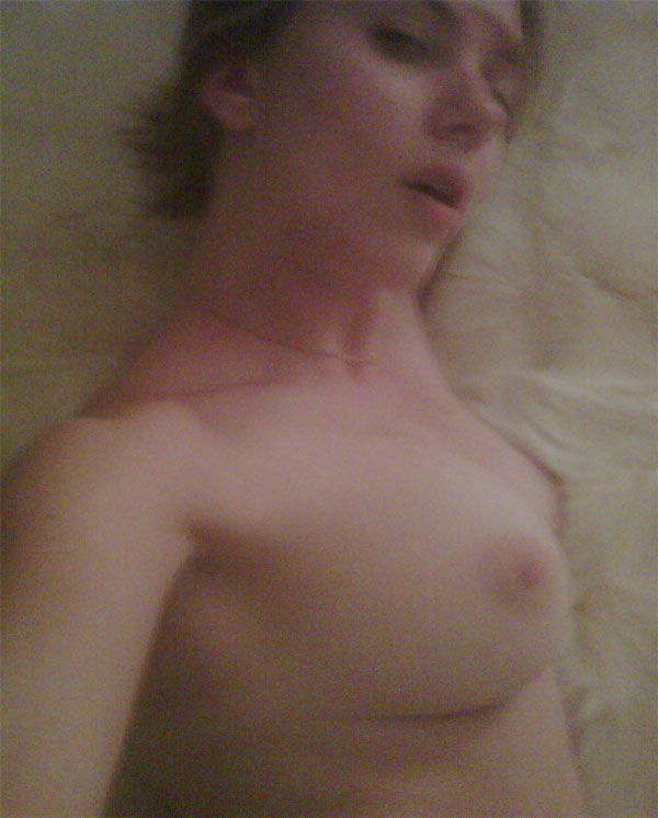 Голая Скарлет Йоханссон