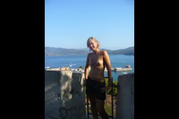 Фотки молоденькой с отдыха