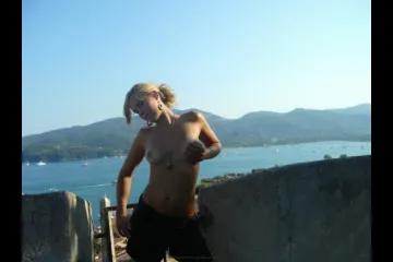 Фотки молоденькой с отдыха