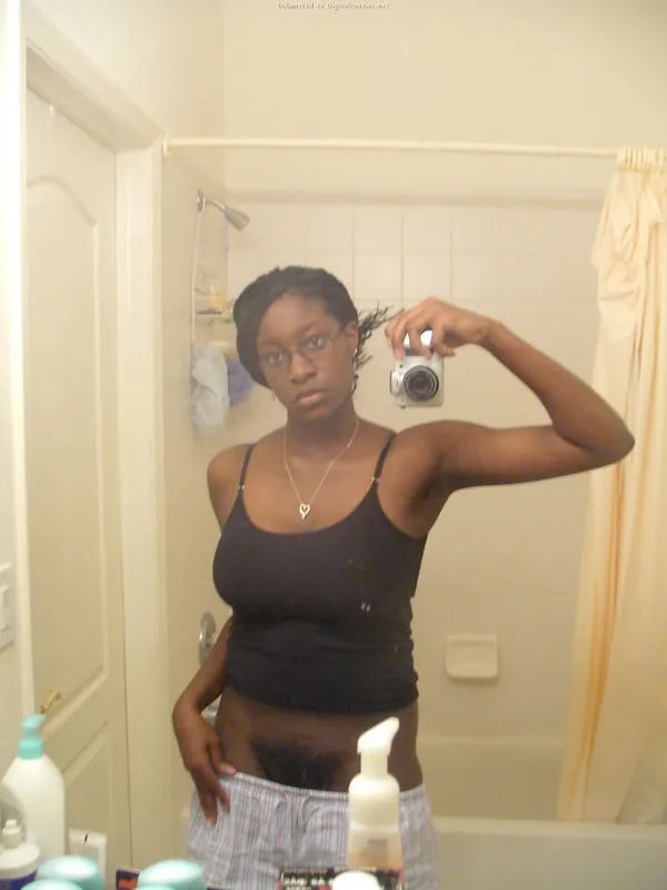 Фотосессия Эротика грудастой негритянки