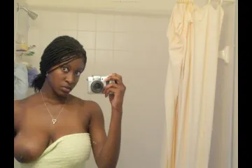 Фотосессия Эротика грудастой негритянки