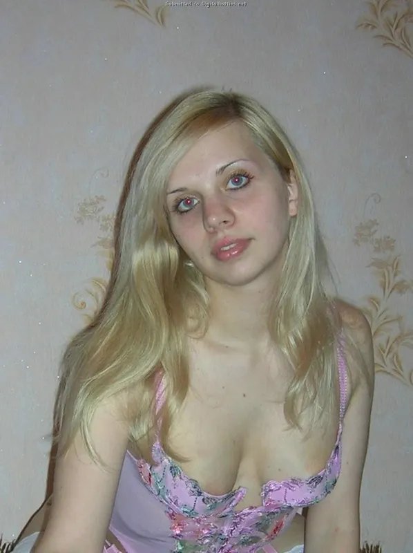 Фотосессия Любительское симпотной девки