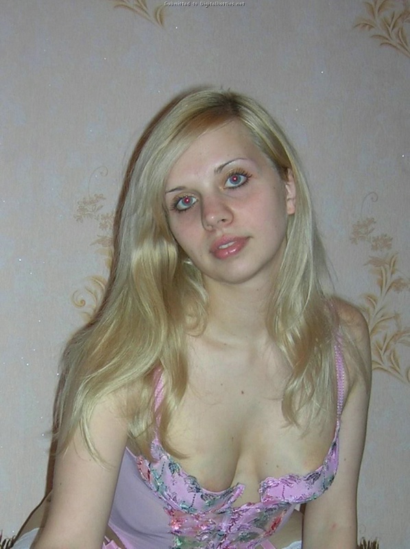 Любительское симпотной девки