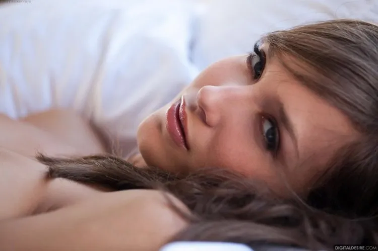 Фотосессия Стройная девочка с маленькими сиськами