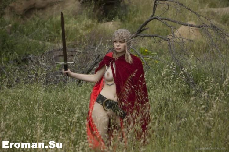 Девушка из средневековья