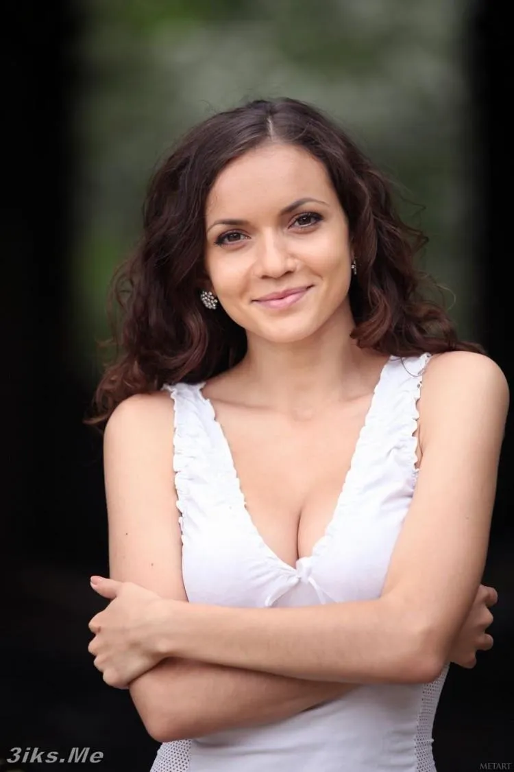 Фотосессия Красавица в коротких шортиках