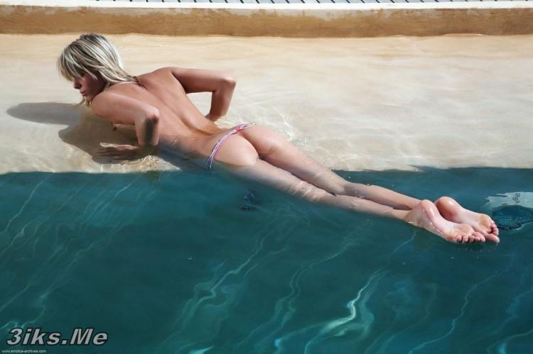 Красотка на солнышке