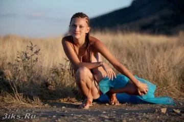 Грудастая за городом