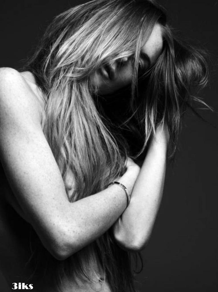 Обнажённая звезда Линдси Лохан