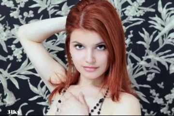 Рыжая красотка