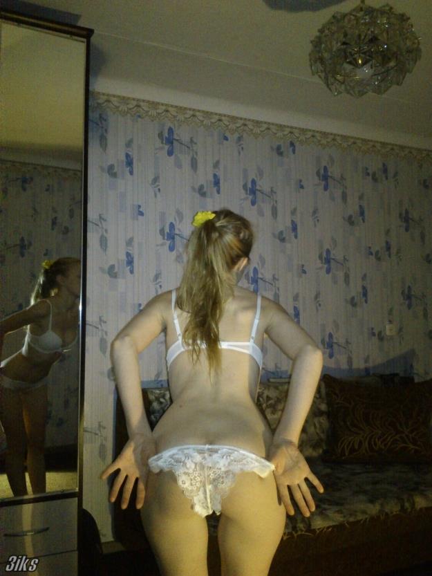 Милашка - Наташка голышом