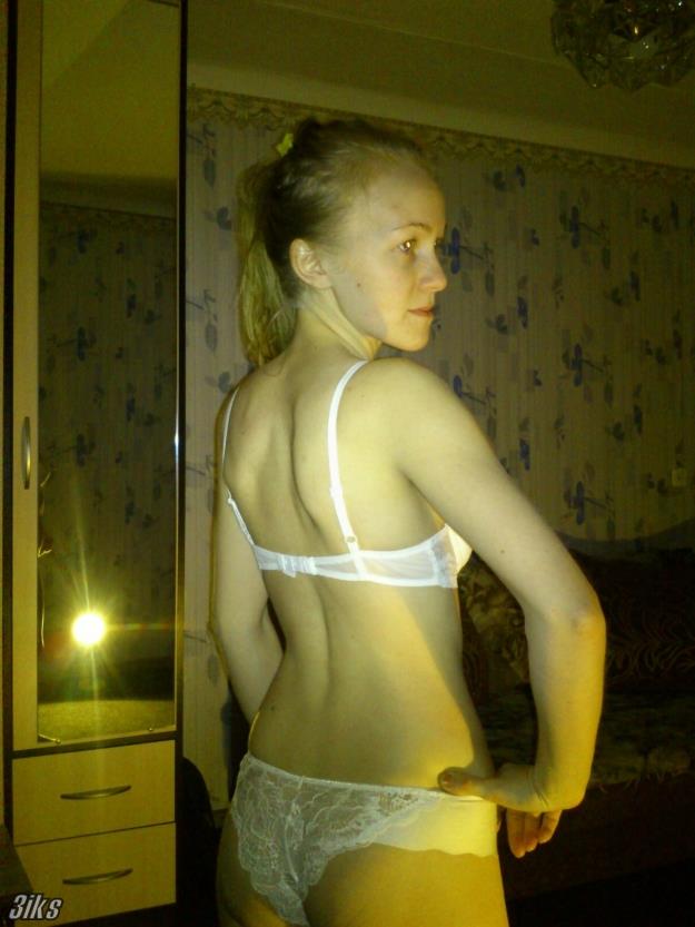 Милашка - Наташка голышом