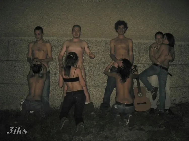 Фотосессия Молодёжь развлекается