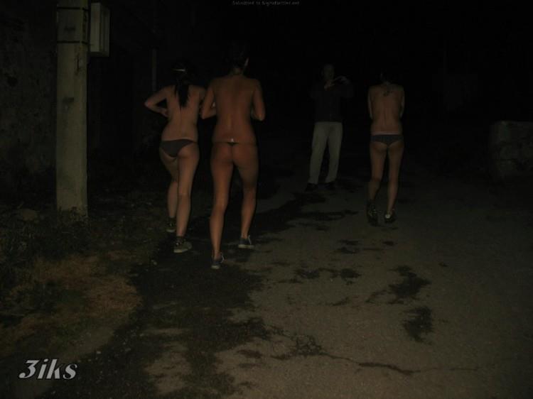 Молодёжь развлекается