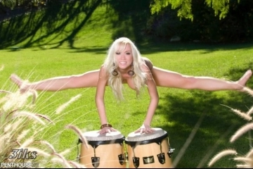 Фотосессия Развратница с барабанами-27