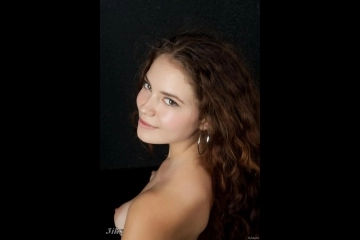 Фотосессия Девушкас миниатюрной попкой-15