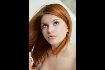 Сексуальная тёлочка-18