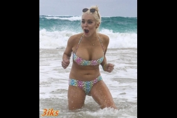 Фотосессия Голая Линдси Лохан-35