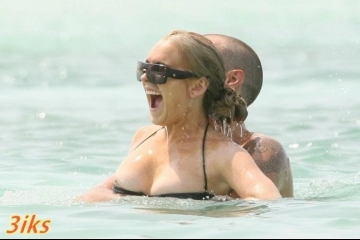 Фотосессия Голая Линдси Лохан-45