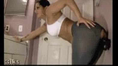 Насаживается на дылдо