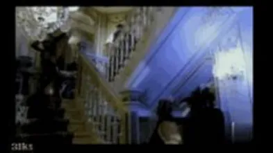 Голенькая на балу